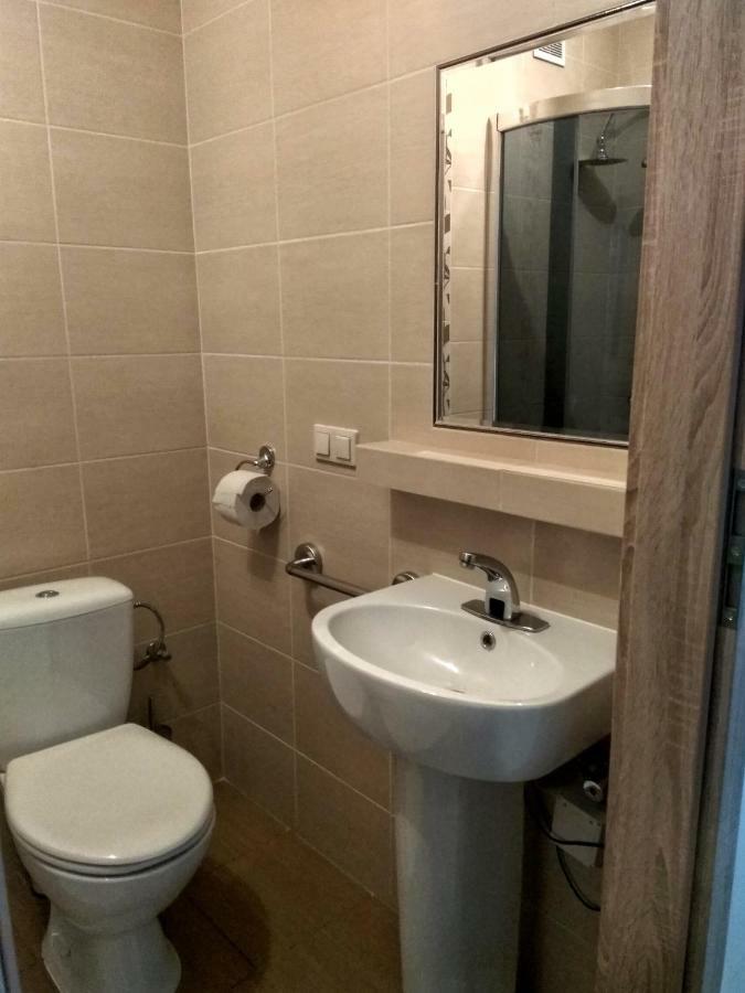 Pokoje Na Wiejskiej Nałęczów Buitenkant foto