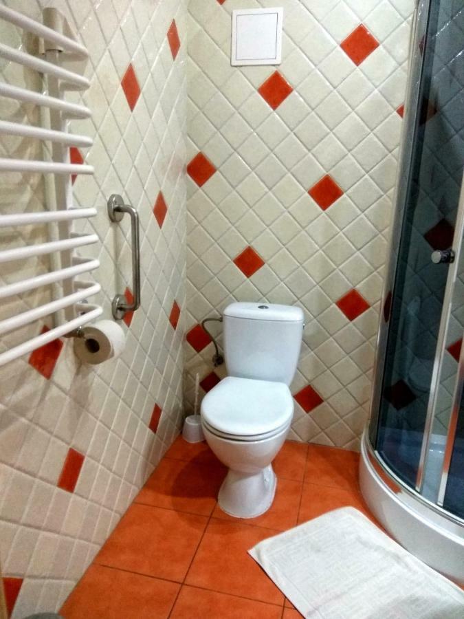 Pokoje Na Wiejskiej Nałęczów Buitenkant foto