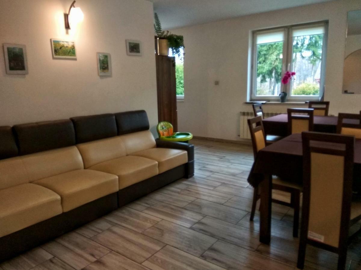 Pokoje Na Wiejskiej Nałęczów Buitenkant foto