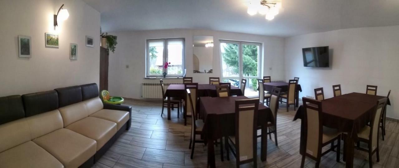 Pokoje Na Wiejskiej Nałęczów Buitenkant foto